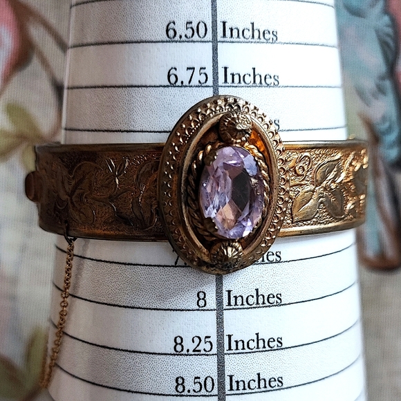 Glass Amethyst Vintage Floral Leaf Pattern Embossed Hinged Bangle Bracelet Wear - Picture 2 of 15